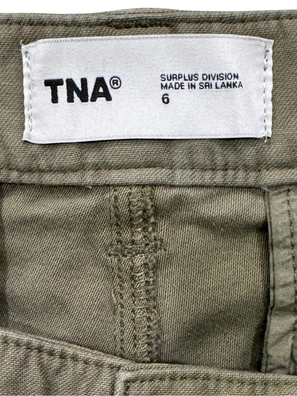 TNA Women’s Supply Cargo Pants / Utility Joggers – Olive Green – Size 6 - Picture 4 of 10